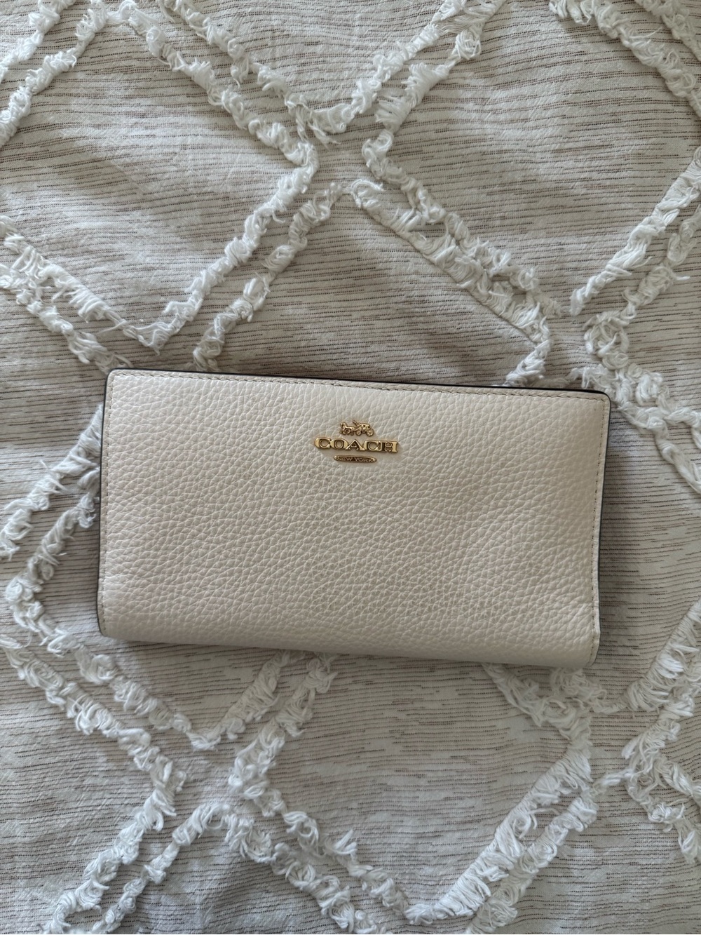 Coach Cream Pebbled Leather Slip Zip Wallet